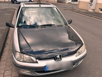 Peugeot 106