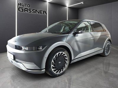 Grau Gebraucht 2024 Hyundai Ioniq Kleinwagen | 48.990 €