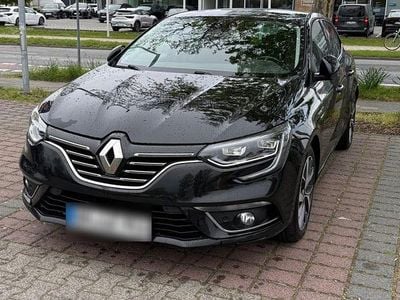 Gebraucht Renault Mégane IV Bose Edition 132 PS (97 kW) 2016 Schwarz Limousine