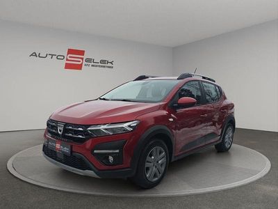 Rot Gebraucht 2022 Dacia Sandero Comfort SUV | 14.350 € (Fairer Preis)