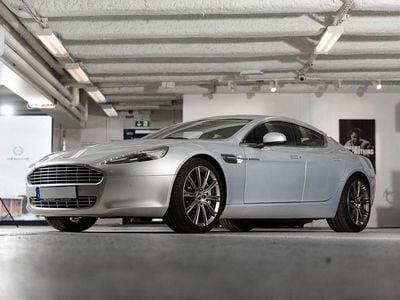 Second-hand Aston Martin Rapide 476 CP (350 kW) 2011 Argintiu Berlinǎ