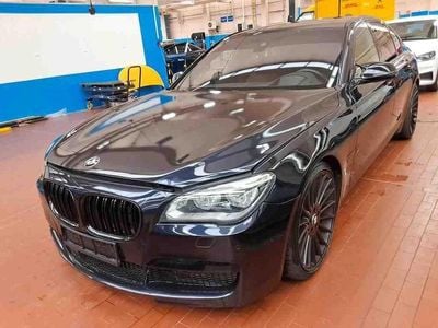 BMW 730