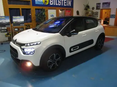 Gebraucht Citroën C3 PureTech 83 PS (61 kW) 2024 Weiß Limousine