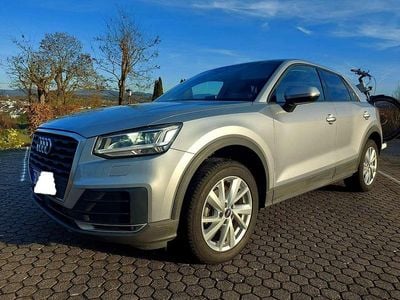 Gebraucht Audi Q2 116 PS (85 kW) 2020 Grau SUV