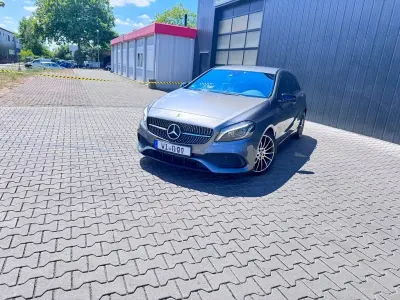 Gebraucht Mercedes A200 AMG line 136 PS (100 kW) 2017 Silber Kleinwagen