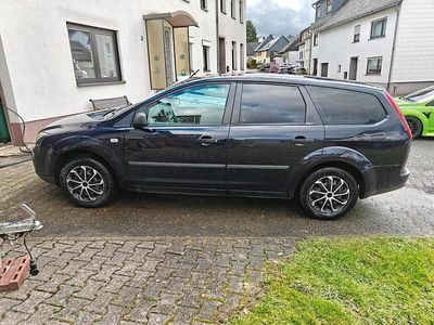 Gebraucht Ford Focus 100 PS (73 kW) 2006 Blau Kombi