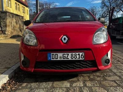 Usado Renault Twingo Dynamique 75 HP (55 kW) 2011 Vermelho Citadino