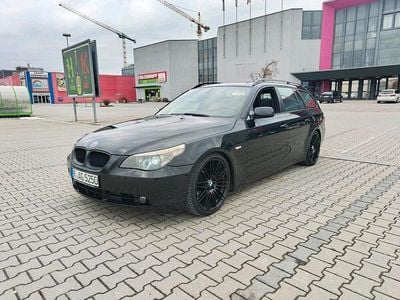 Gebraucht BMW 525 177 PS (130 kW) 2006 Schwarz Kombi