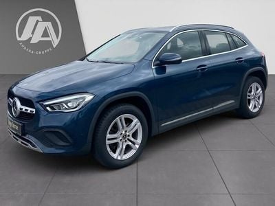 Mercedes GLA220