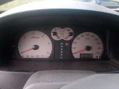 Usado Hyundai Terracan 163 HP (119 kW) 2007 Prateado SUV