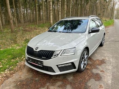 gebraucht Skoda Octavia 2.0 TDI SCR DSG RS COMBI RS MwSt. ausw.