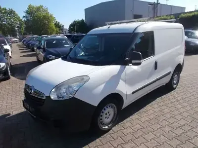 Gebraucht Opel Combo 90 PS (66 kW) 2014 Weiß Van / Kleinbus