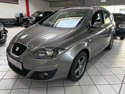 Gebraucht Seat Altea XL Sun 105 PS (77 kW) 2015 Grau Van / Kleinbus