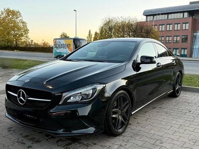 Gebraucht Mercedes CLA180 122 PS (89 kW) 2018 Schwarz Limousine