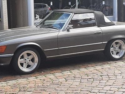 Grau Gebraucht 1972 Mercedes 190 Limousine | 26.900 €