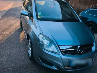 Gebraucht Opel Zafira 140 PS (102 kW) 2008 Blau Van / Kleinbus