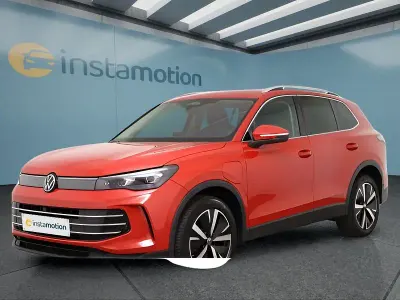 Gebraucht VW Tiguan 204 PS (150 kW) 2024 Rot SUV
