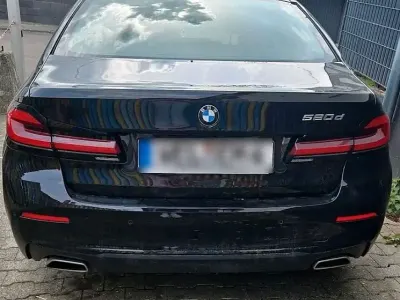 Gebraucht BMW 520 190 PS (139 kW) 2021 Schwarz Limousine