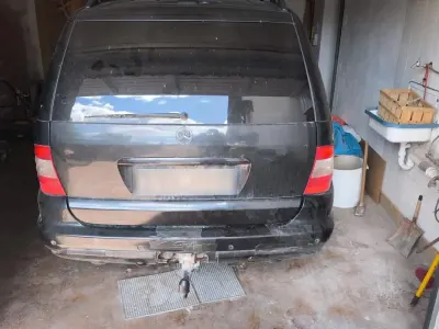 Gebraucht Mercedes ML270 163 PS (119 kW) 2004 Schwarz SUV
