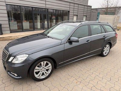 Usata Mercedes E350 Avantgarde 272 CV (200 kW) 2010 Grigio Station wagon