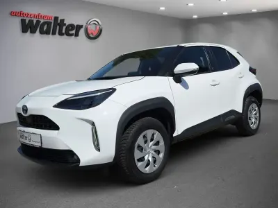 Gebraucht Toyota Yaris Cross Team 116 PS (85 kW) 2022 Weiß SUV