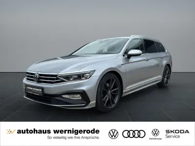 Usata VW Passat R-line 200 CV (147 kW) 2024 Argento Station wagon