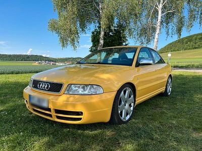 Second-hand Audi S4 265 CP (194 kW) 1998 Galben Berlinǎ