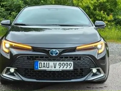 Gebraucht Toyota Corolla Team 196 PS (144 kW) 2025 Schwarz Limousine