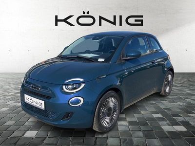 Neu Fiat 500 65 PS (47 kW) 2026 Grün Kleinwagen