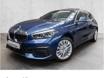 Usata BMW 120 Advantage 178 CV (130 kW) 2024 Blu Utilitaria
