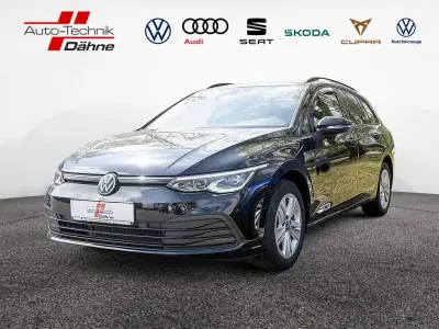 Gebraucht VW Golf VIII Life 116 PS (85 kW) 2021 Schwarz Limousine