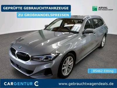 Gebraucht BMW 320 Sport Line 190 PS (139 kW) 2023 Grau Kombi