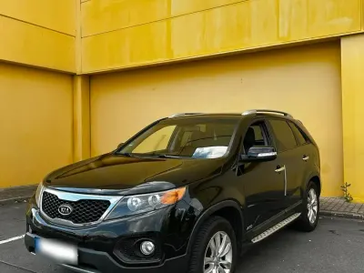 Gebraucht Kia Sorento Attract 200 PS (147 kW) 2010 Schwarz SUV