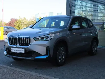 Gebraucht BMW iX1 Performance 225 kW (306 PS) 2022 Silber SUV
