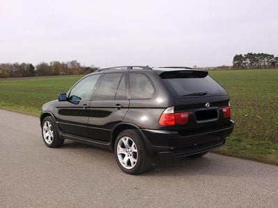 Second-hand BMW X5 Sport Line 218 CP (160 kW) 2003 Negru SUV