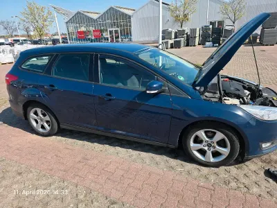 Gebraucht Ford Focus 120 PS (88 kW) 2015 Blau Kombi