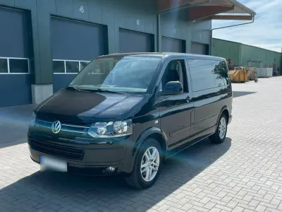 Gebraucht VW Multivan 179 PS (131 kW) 2011 Schwarz Van / Kleinbus