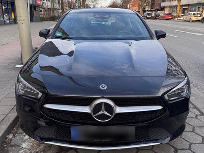 Gebraucht Mercedes CLA180 Shooting Brake 136 PS (100 kW) 2021 Schwarz Kombi