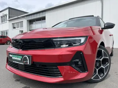 Gebraucht Opel Astra Ultimate 131 PS (96 kW) 2024 Kardio rot Kombi