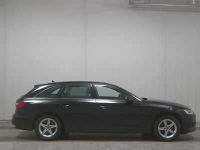 Schwarz Gebraucht 2022 Audi A4 Sport Kombi | 20.380 € (Guter Preis)