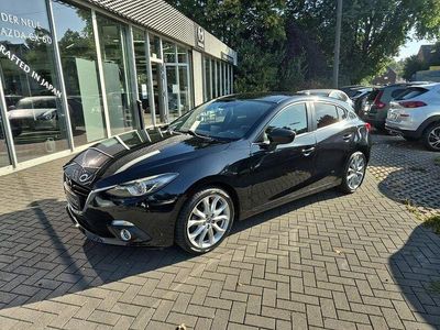 Schwarz Gebraucht 2015 Mazda 3 Limousine | 14.590 € (Teuer)