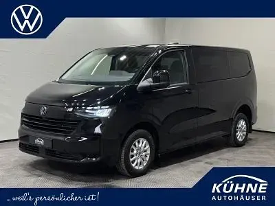 Usata VW Caravelle Life 150 CV (110 kW) 2025 Nero Furgone