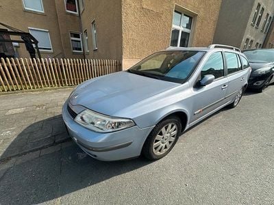Second-hand Renault Laguna II 106 CP (77 kW) 2001 Argintiu Break