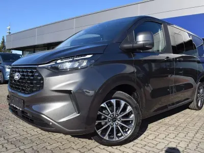 Nuova Ford Tourneo Titanium X 232 CV (170 kW) 2026 Grigio Monovolume