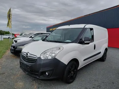 Gebraucht Opel Combo 95 PS (69 kW) 2016 Weiß Van / Kleinbus