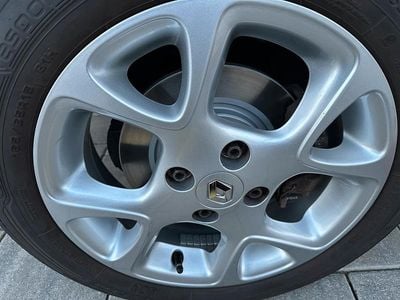 Gebraucht Renault Twingo 71 PS (52 kW) 2018 Weiß Kleinwagen