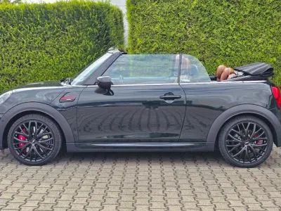 Gebraucht Mini John Cooper Works Cabriolet 231 PS (169 kW) 2022 Grün Cabrio