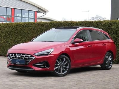 Gebraucht Hyundai i30 Prime 160 PS (117 kW) 2023 Rot Kombi