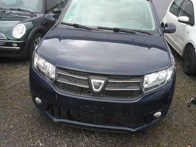 Gebraucht Dacia Sandero Lauréate 75 PS (55 kW) 2014 Blau Limousine