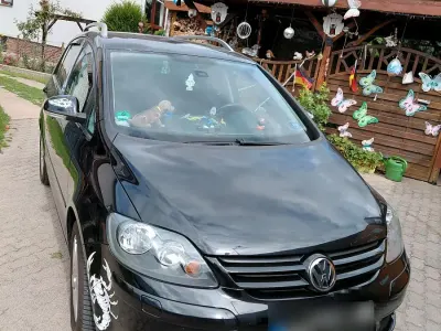 Gebraucht VW Golf Plus Cross 102 PS (75 kW) 2008 Schwarz Kleinwagen